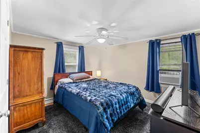 26 Legion Avenue, Cumberland, RI 02864 - Photo 18