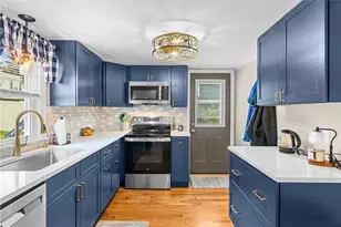 26 Legion Ave, Cumberland, RI 02864 - Photo 4