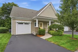1 Nicole Cir, Smithfield, RI 02917 - Photo 2