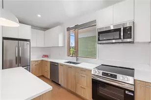 59 Warren St, Providence, RI 02907 - Photo 24