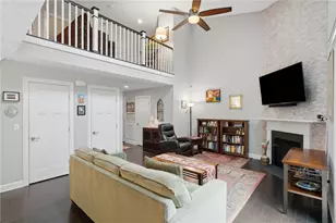 80 Conley Ave, Cranston, RI 02921 - Photo 8