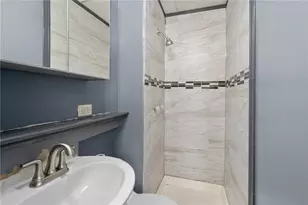 294 Admiral St, Providence, RI 02908 - Photo 12