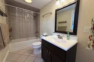 40 Prospect Ave, Narragansett, RI 02882 - Photo 14