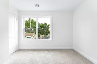 10 Fyffe Avenue, Cranston, RI 02920 - Photo 18