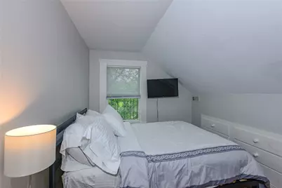 22 Carroll Avenue, Newport, RI 02840 - Photo 18