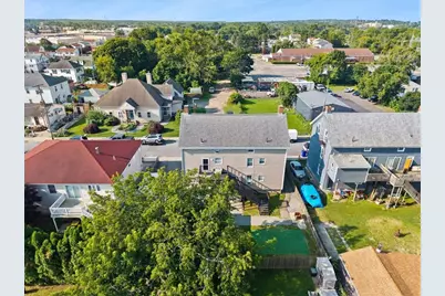 72 Tower Street, Fall River, MA 02724 - Photo 6