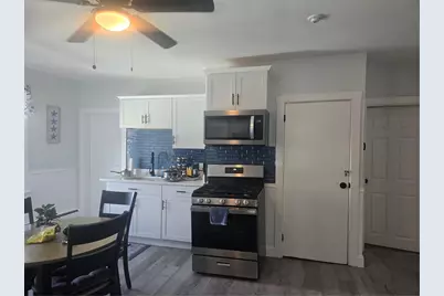 59 Court Street, Bristol, RI 02809 - Photo 12