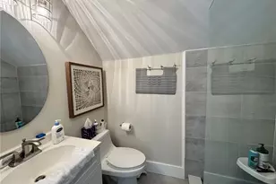 36 Grafton St, Newport, RI 02840 - Photo 22