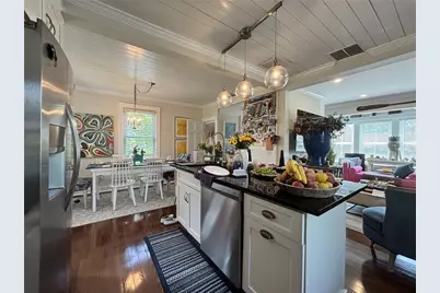 36 Grafton Street, Newport, RI 02840 - Photo 14