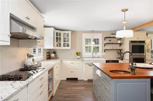 178 Queens River Dr, South Kingstown, RI 02892 - Photo 8