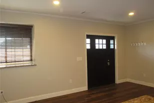 609 Armistice Blvd, Pawtucket, RI 02861 - Photo 8