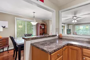 7 Wake Robin Rd, Lincoln, RI 02865 - Photo 12