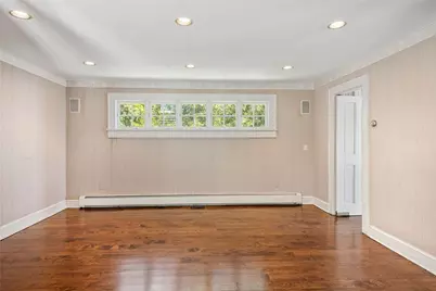 517 Tuckerman Avenue, Middletown, RI 02842 - Photo 20