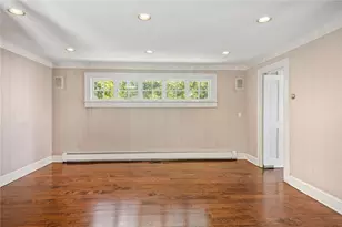 517 Tuckerman Ave, Middletown, RI 02842 - Photo 20