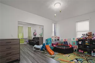 412 Potters Ave, Providence, RI 02907 - Photo 12