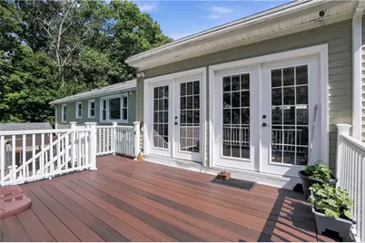 7 Byrd Avenue, Johnston, RI 02919 - Photo 4