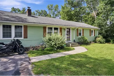 7 Byrd Avenue, Johnston, RI 02919 - Photo 2