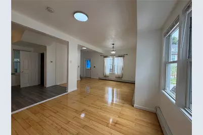38 Marion Avenue N, Providence, RI 02905 - Photo 6