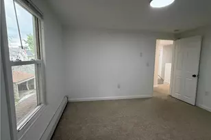 38 Marion Ave N, Providence, RI 02905 - Photo 22