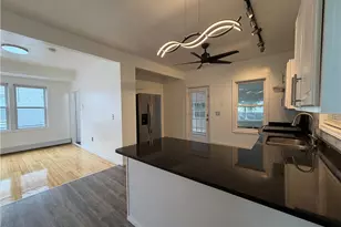 38 Marion Ave N, Providence, RI 02905 - Photo 4