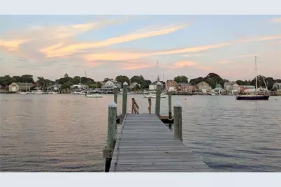 169 Mathewson Road, Barrington, RI 02806 - Photo 8