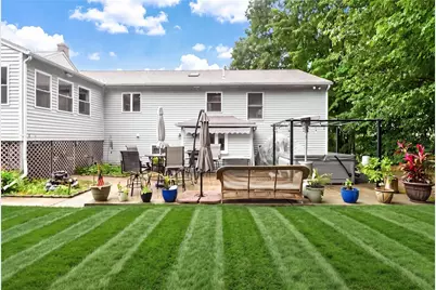 100 Spring Water Drive, Woonsocket, RI 02895 - Photo 8