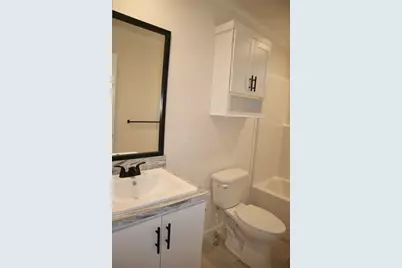 1346 Newport Avenue, Attleboro, MA 02703 - Photo 14