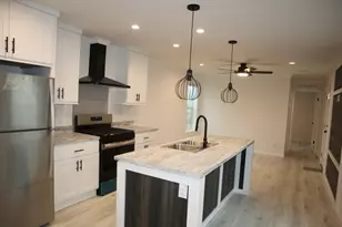 1346 Newport Ave, Attleboro, MA 02703 - Photo 6