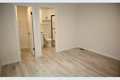 1346 Newport Avenue, Attleboro, MA 02703 - Photo 8
