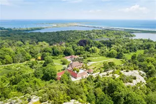216 Gray Craig Rd, Middletown, RI 02842 - Photo 4