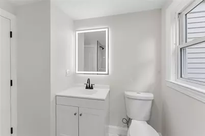 28 Plain Street, East Providence, RI 02916 - Photo 18