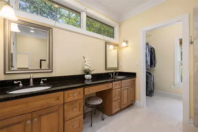 2393 Scituate Avenue, Cranston, RI 02831 - Photo 20