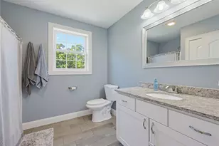 19 Plantation Dr, Tiverton, RI 02878 - Photo 24