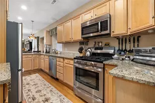 297 Ives Rd, Warwick, RI 02818 - Photo 6