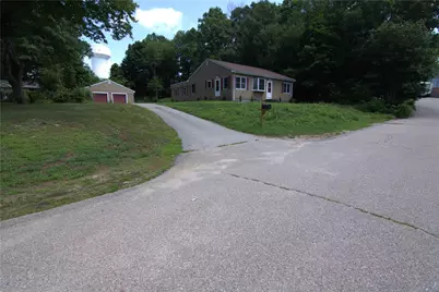 304 Getchell Avenue, Woonsocket, RI 02895 - Photo 28