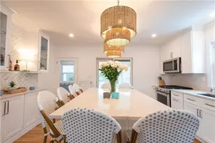 29 Fenner Ave, Newport, RI 02840 - Photo 12