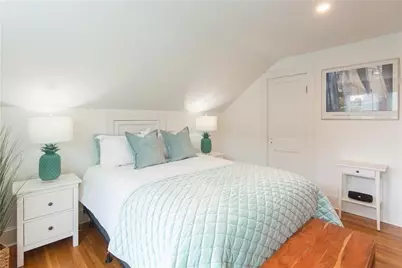 29 Fenner Avenue, Newport, RI 02840 - Photo 24