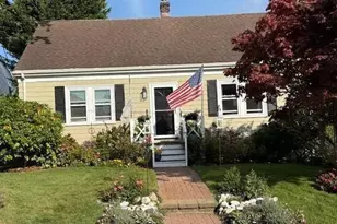 29 Fenner Ave, Newport, RI 02840 - Photo 38