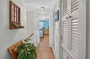 130 Thurston St, East Providence, RI 02915 - Photo 34