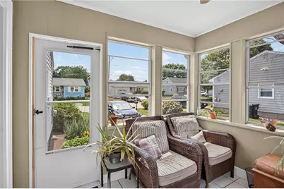 130 Thurston Street, East Providence, RI 02915 - Photo 18