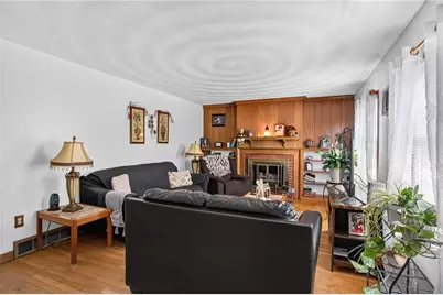 130 Thurston Street, East Providence, RI 02915 - Photo 6