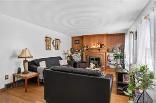 130 Thurston St, East Providence, RI 02915 - Photo 6