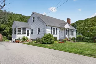 130 Thurston St, East Providence, RI 02915 - Photo 1