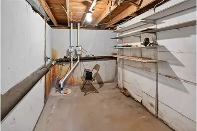 130 Thurston Street, East Providence, RI 02915 - Photo 44
