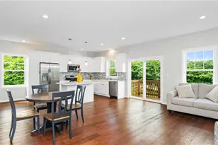 99 Ayda Rose Ave, West Warwick, RI 02893 - Photo 8