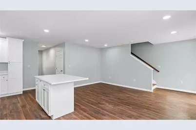 113 Ayda Rose Avenue, West Warwick, RI 02893 - Photo 10