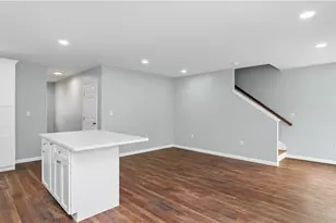 113 Ayda Rose Ave, West Warwick, RI 02893 - Photo 10