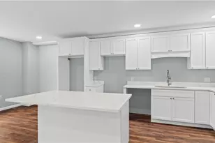 113 Ayda Rose Ave, West Warwick, RI 02893 - Photo 8