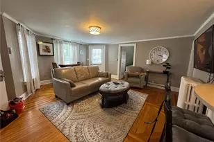 4 Hammond St, Newport, RI 02840 - Photo 2