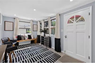 83 Myrtle Avenue, Cranston, RI 02910 - Photo 6